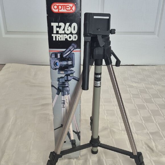 T-260 Tripod - Black and Gray - Picture 16 of 16